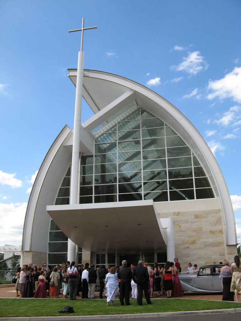 Wedding at the Chapel at Hillsong church, Baulkham Hills 2007 | The ...